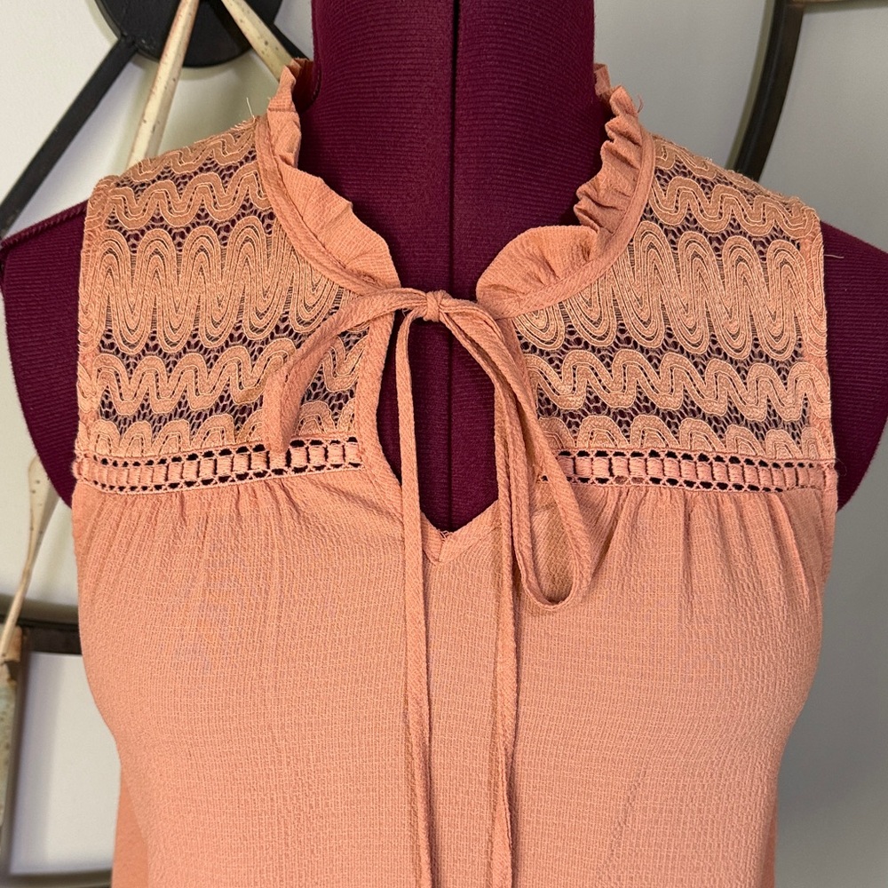 Sweet Wanderer Peach Lace Detail Top - Picture 2 of 10